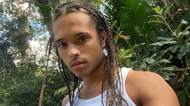 Vitão teria arrumado briga após ouvir comentários maldosos na praia