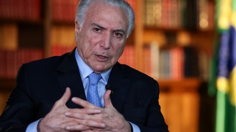 Temer vê risco de golpe de Bolsonaro em 2022, diz jornalista