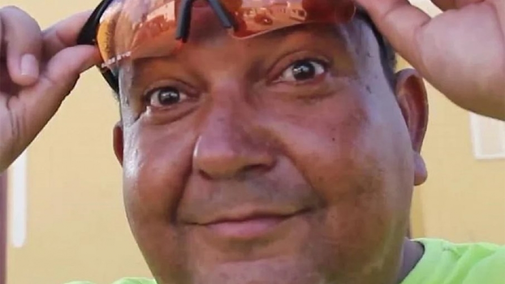 Cantor Ednaldo Pereira, famoso na internet, tem suposto nude vazado Cantor Ednaldo Pereira, famoso na internet, tem suposto nude vazado