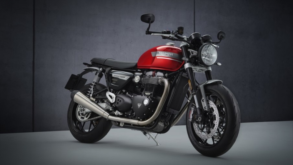 Triumph Speed Twin fica mais potente e ganha novos equipamentos