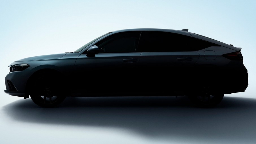 Honda revela primeiro teaser do Civic Hatchback 2022