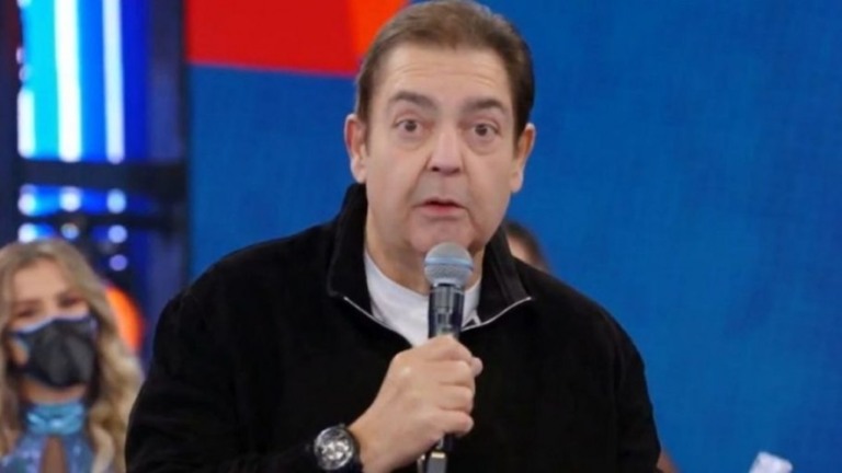 Faustão é internado e deixa de gravar programa pela primeira vez, diz site