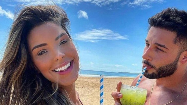 Ivy Moraes recebe declaração de namorado e responde: 'Minha pressão vai cair'