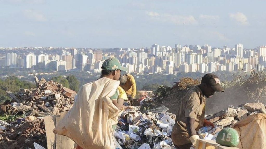 FGV: renda do brasileiro fica abaixo de R$ 1 mil pela primeira vez em dez anos