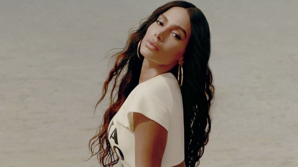 Efeito Juliette? Anitta faz biquínis de Erika Bronze esgotarem em poucos minutos Efeito Juliette? Anitta faz biquínis de Erika Bronze esgotarem em poucos minutos