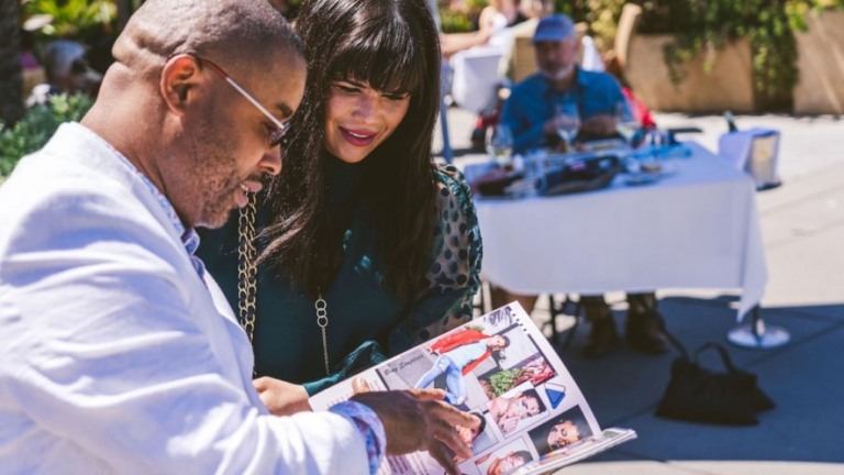 Edna Freeman grava campanha e aparece no ranking de influencers de San Francisco