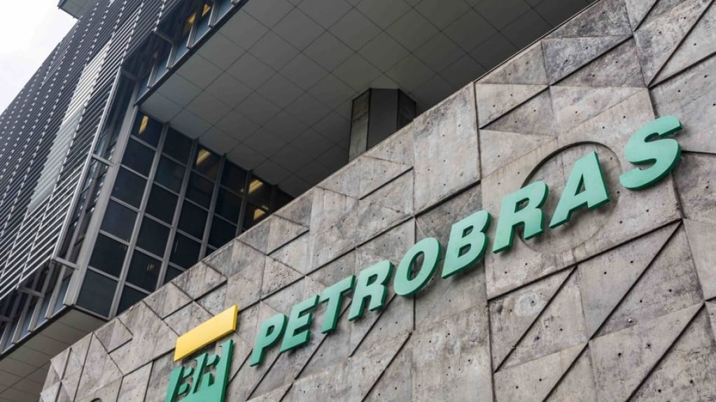 Petrobras quer vender 37,5% da BR Distribuidora e pretende conseguir R$ 11,5 bi