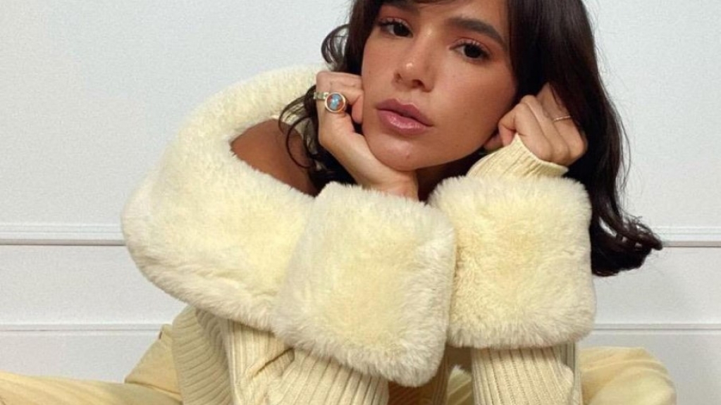 Bruna Marquezine posta foto enigmática e intriga internautas: "Subiu" Bruna Marquezine posta foto enigmática e intriga internautas: "Subiu"