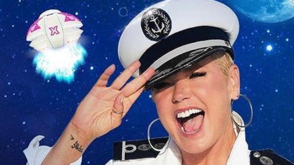 Primeiro lote de ingressos para navio da Xuxa esgota em menos de 24 horas Primeiro lote de ingressos para navio da Xuxa esgota em menos de 24 horas