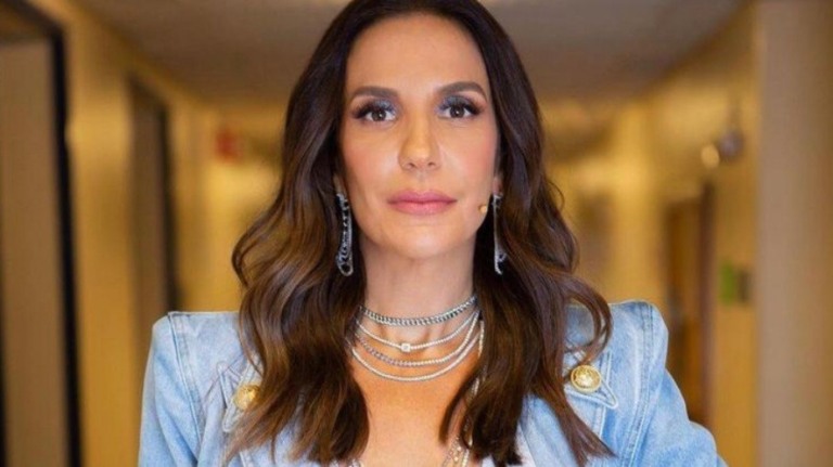 Ivete Sangalo se manifesta contra Bolsonaro após críticas: 'Não me representa'