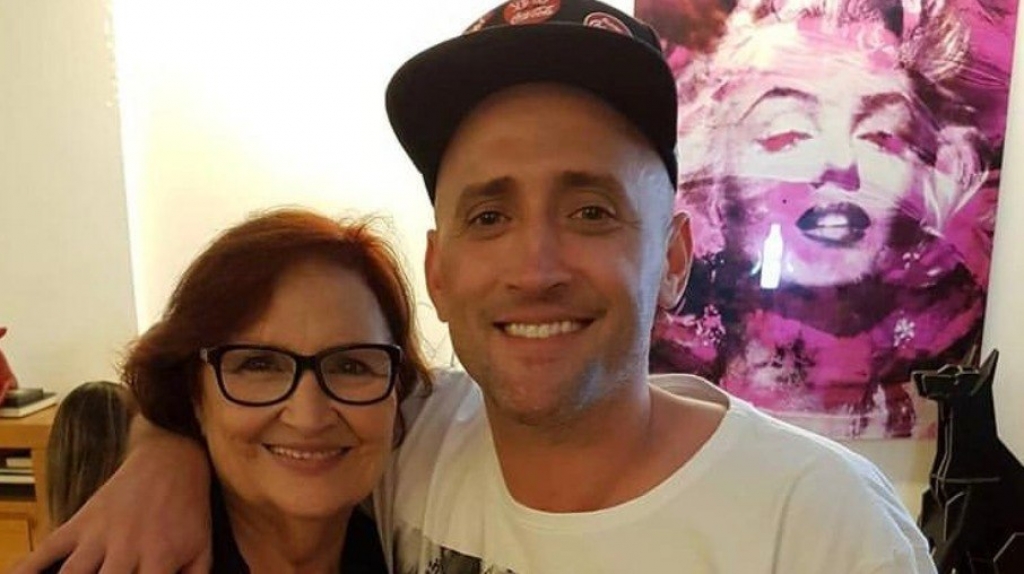 Mãe de Paulo Gustavo critica Bolsonaro após ele atacar jornalista: 'Idiota' Mãe de Paulo Gustavo critica Bolsonaro após ele atacar jornalista: 'Idiota'