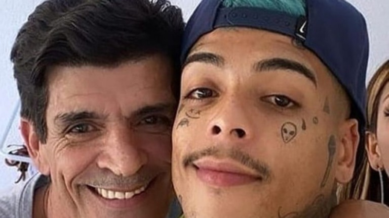 "Deixem meu filho descansar", diz pai de MC Kevin após brigas entre viúva e ex