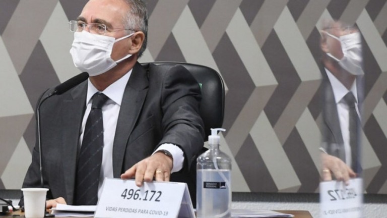 'Só quis a vacina quando houve chance de propina', diz Calheiros sobre Bolsonaro