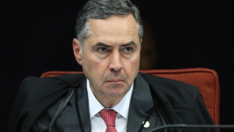 Barroso critica voto em modelo "distritão" durante debate no Senado