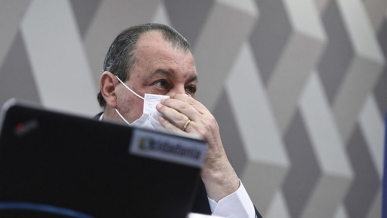 Senadores temem que Planalto tente derrubar CPI da Covid durante recesso