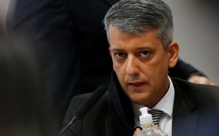 Roberto Dias é libertado após 1ª detenção da CPI da Covid