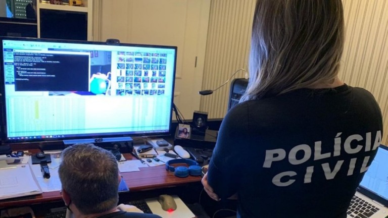 Rio de Janeiro: Polícia Civil realiza operação contra pedofilia