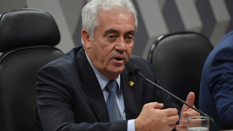 Integrante da CPI da Covid, senador Otto Alencar testa positivo para Covid-19