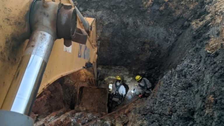 Trabalhador morre soterrado enquanto furava poço em fazenda de Goiás