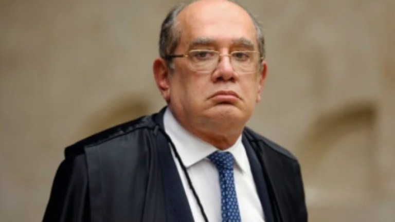 Voto impresso é "lenda urbana", afirma Gilmar Mendes