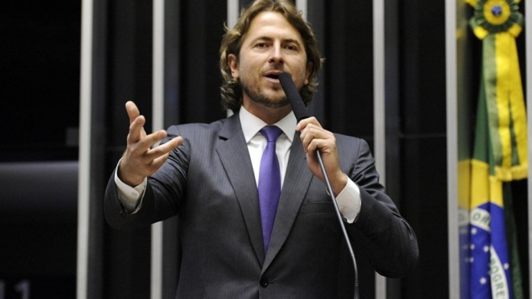 Inquérito contra deputado Zeca Dirceu é arquivado por falta de provas