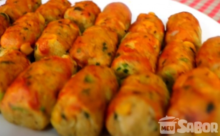 Dieta modo ON!! aprenda a fazer um saboroso Bolinho de Batata doce assado Dieta modo ON!! aprenda a fazer um saboroso Bolinho de Batata doce assado