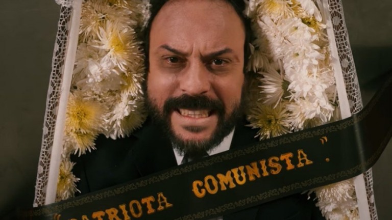 Gabriel O Pensador grava clipe em cemitério e gera polêmica