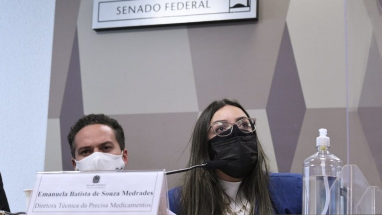 Diretora da Precisa se diz surpresa com recibo emitido em importação da Covaxin