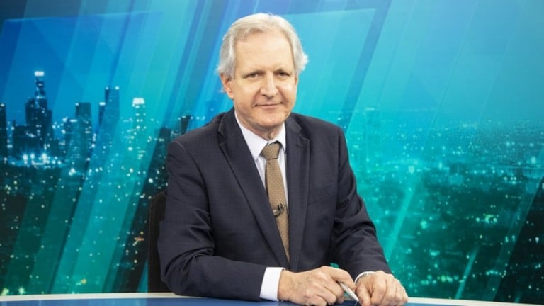 Augusto Nunes deixa a bancada do Jornal da Record News
