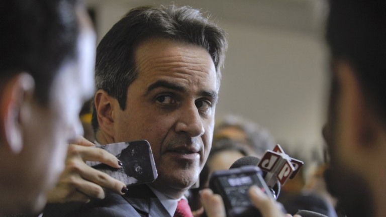 Irmã de Ciro Nogueira tem cargo de R$ 18 mil na Codevasf, "estatal do Centrão"