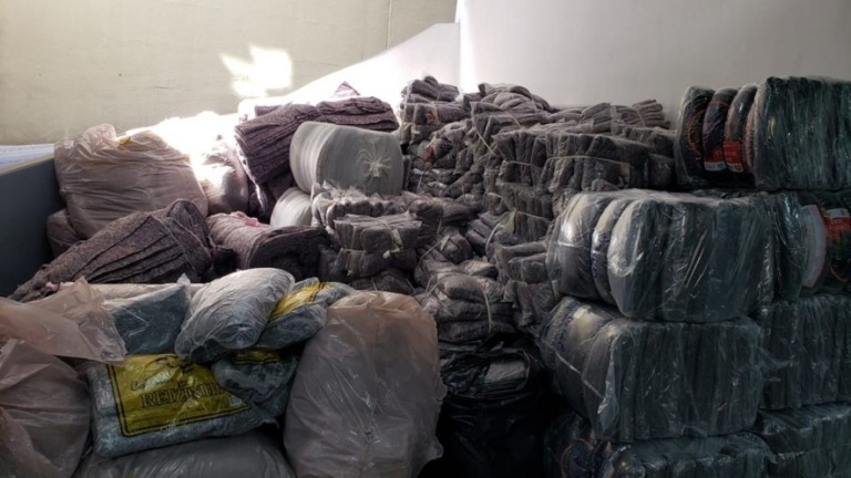 Polícia Civil de SP distribui 4 mil roupas e cobertores para moradores de rua