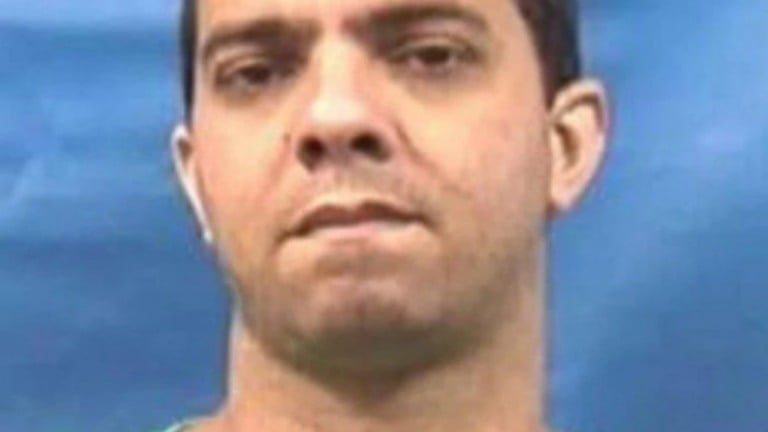 Comando Vermelho: Chefe do grupo vai ao shopping com mandado de prisão ativo