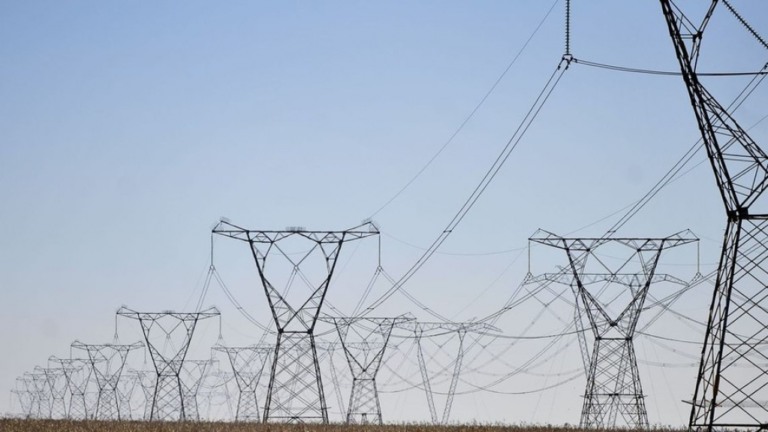 Governo lança projeto para redução voluntária do consumo de energia em empresas