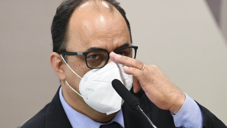 E-mail mostra reverendo e entidade negociando vacinas com municípios, diz jornal