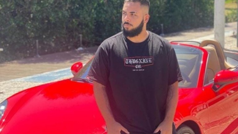 Empresa lamenta morte de sócio assassinado dentro de Porsche no Rio