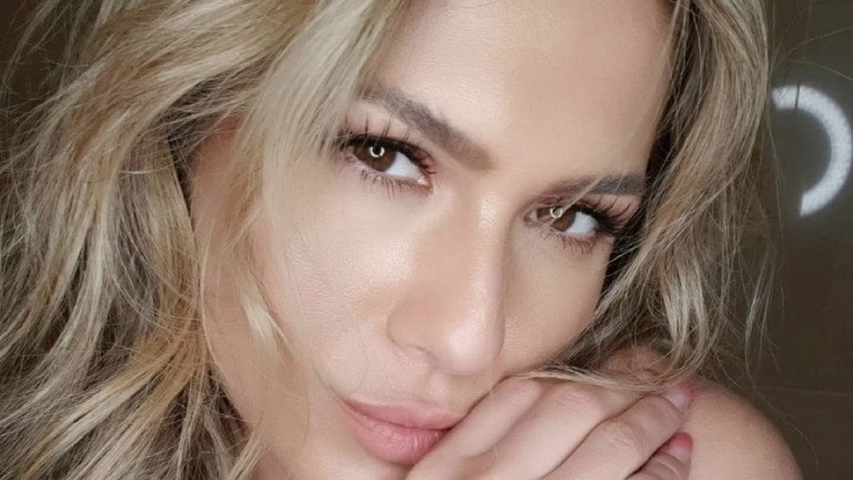 Lívia Andrade fala sobre falecimento do filho de Walkyria Santos e juízes da web