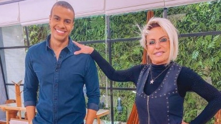 Namorada de Thiago Oliveira responde investida de Ana Maria Braga: 'Tô vendo'