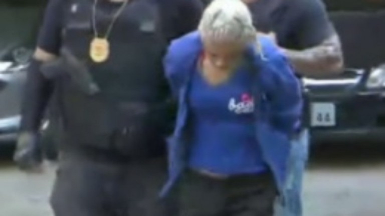 Parceira da "Gatinha da Cracolândia", "Loirosa" é presa pela Polícia Civil de SP