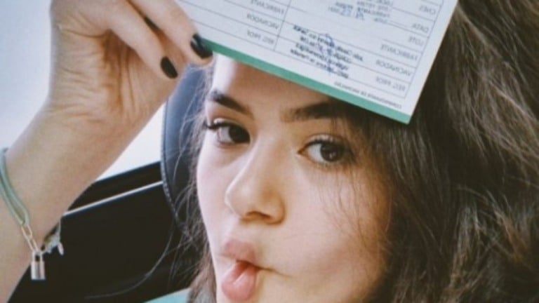 Maisa se revolta com acusação de que furou a fila da vacina: "Burro"