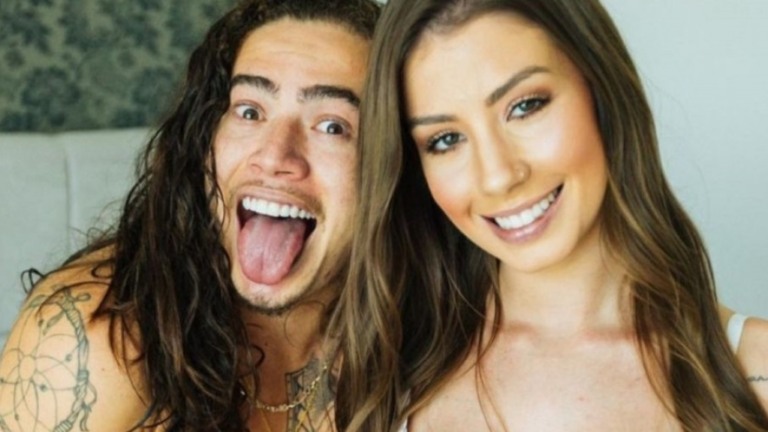 Maria Lina nega ter feito posts falando sobre Whindersson Nunes