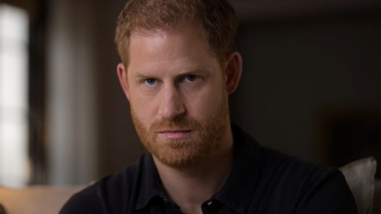 Príncipe Harry deve voltar ao Reino Unido para gravar série da Netflix