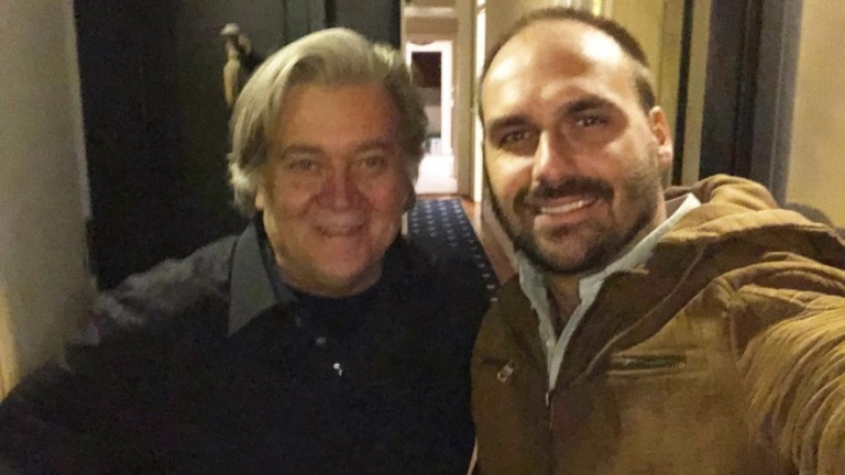 Bannon, ideólogo de Trump citado pela PF, propaga fake news sobre urnas