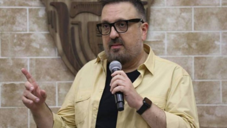 Diretor de "A Fazenda" garante nomes surpreendentes no elenco do reality