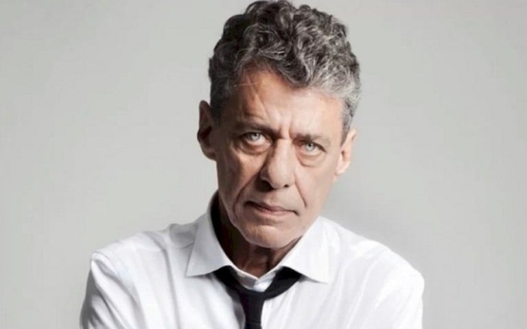 Chico Buarque anuncia casamento aos 77 anos