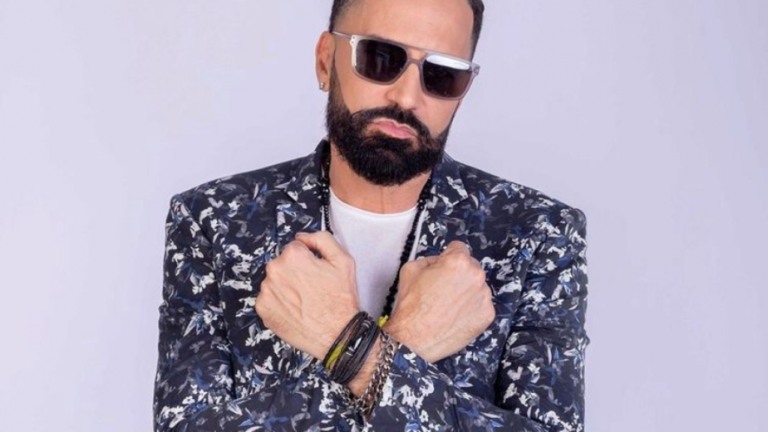 Latino conta que compôs 'Tô Nem Aí' após "pé na bunda de Kelly Key"