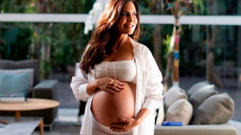 Ticiana Villas Boas anuncia nascimento da filha Flora