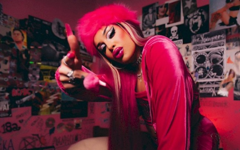 Gloria Groove anuncia participação no "Show dos Famosos"