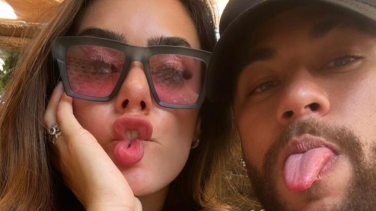 Affair de Neymar rebate críticas e revela desejo de ser mãe: "Maior sonho"