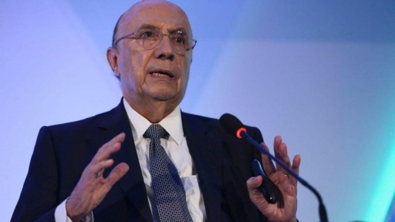 Ex-ministro da Fazenda vê 'calote técnico' em parcelamento de precatórios