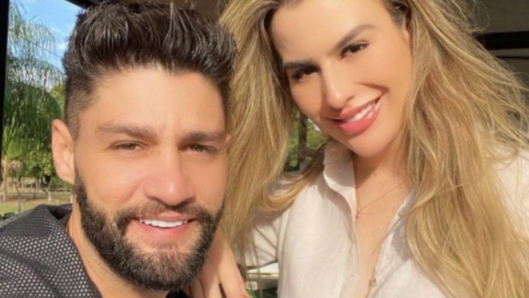 Sertanejo Munhoz socorre Fernanda Keulla de ataque de jacaré no Pantanal